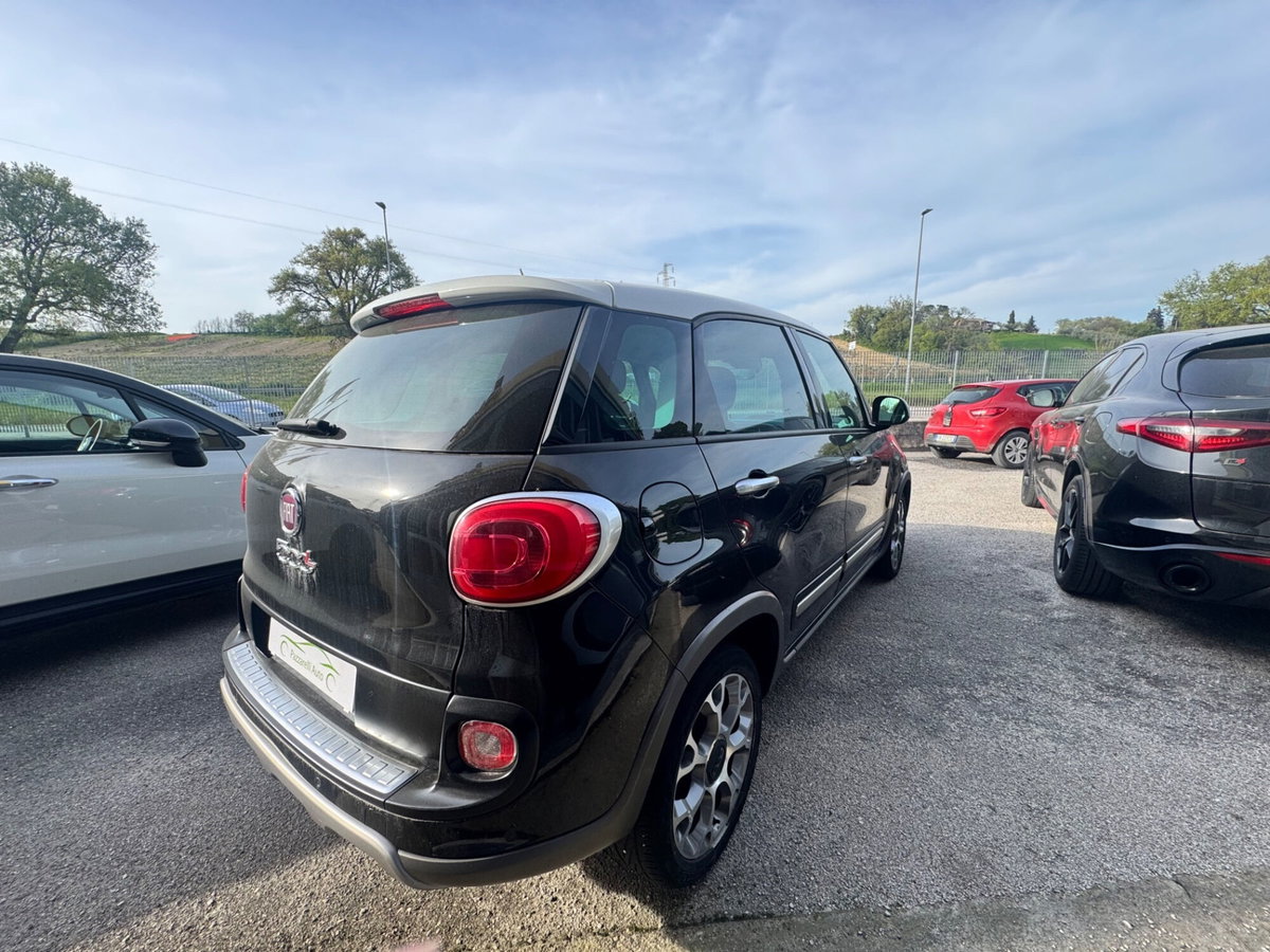 Fiat 500L 1.3 Multijet 95 CV Dualogic Trekking (4)