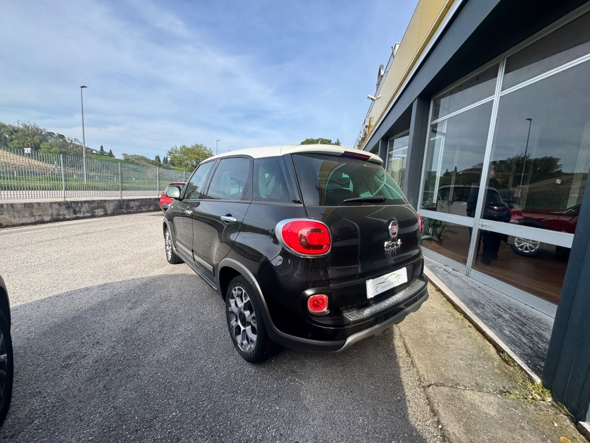 Fiat 500L 1.3 Multijet 95 CV Dualogic Trekking (6)