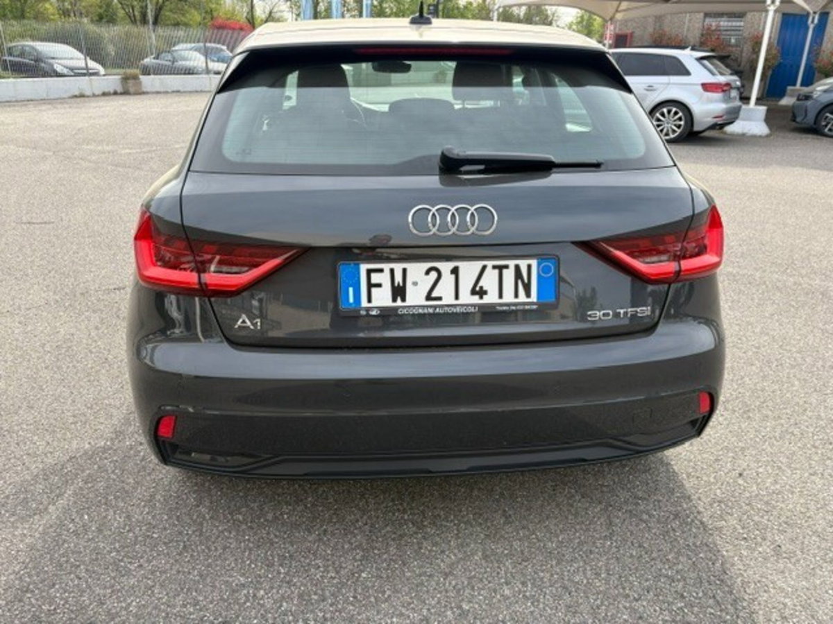 Audi A1 Sportback 30 TFSI S tronic Admired Advanced (17)