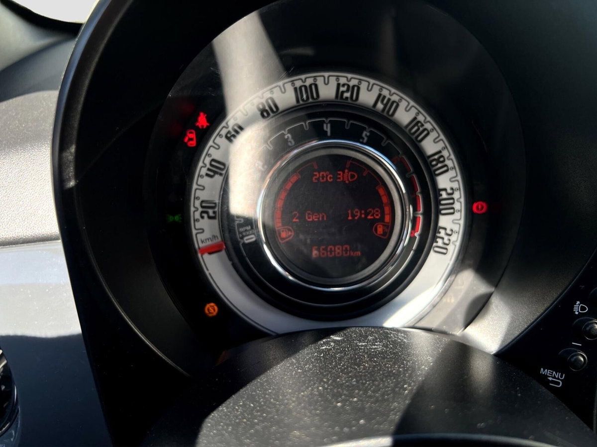 Fiat 500 1.0 Hybrid Cult (15)