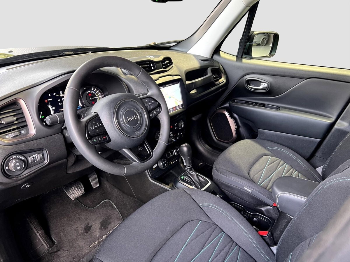 Jeep Renegade 1.3 T4 190CV PHEV 4xe AT6 Upland (9)