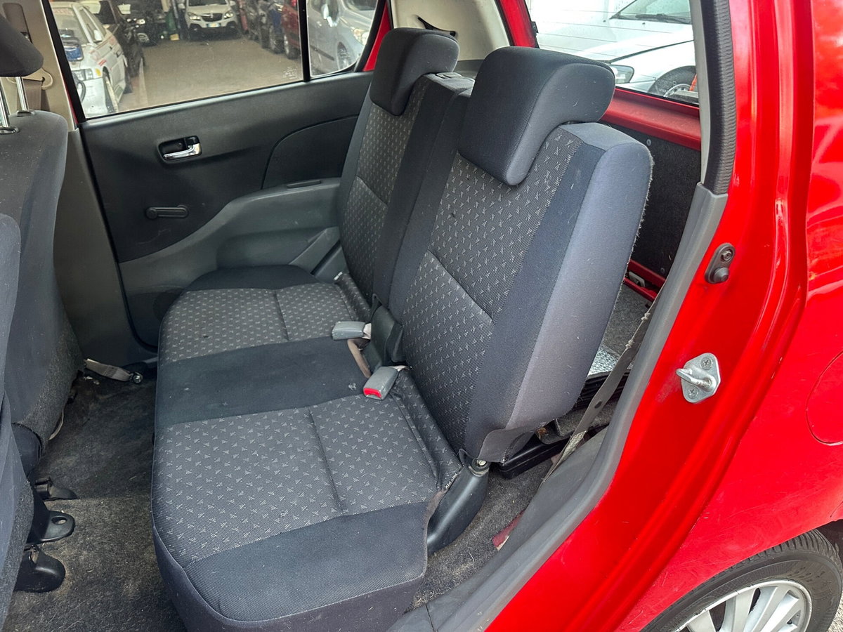 Daihatsu Cuore 1.0 12V Hiro (11)