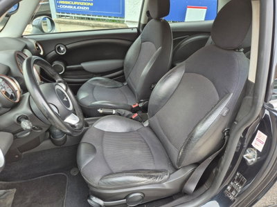 MINI Mini 1.6 16V Cooper (10)