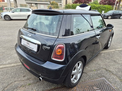 MINI Mini 1.6 16V Cooper (5)