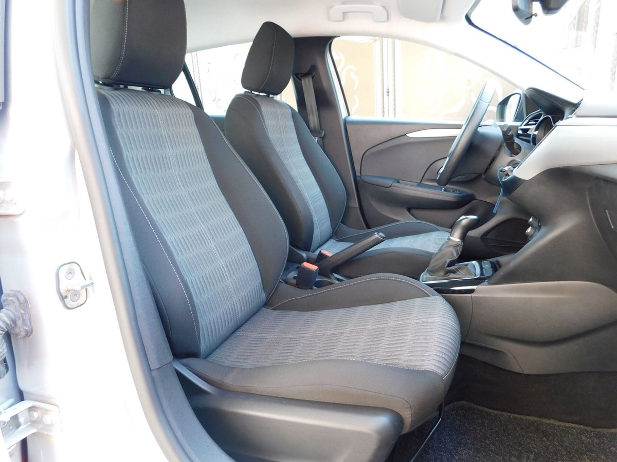 Opel Corsa 1.2 Edition (10)