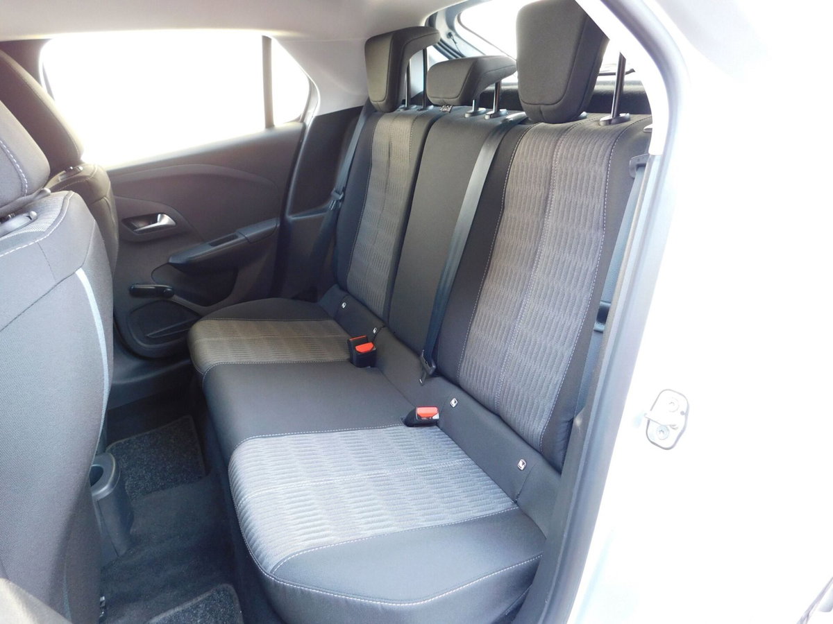 Opel Corsa 1.2 Edition (11)