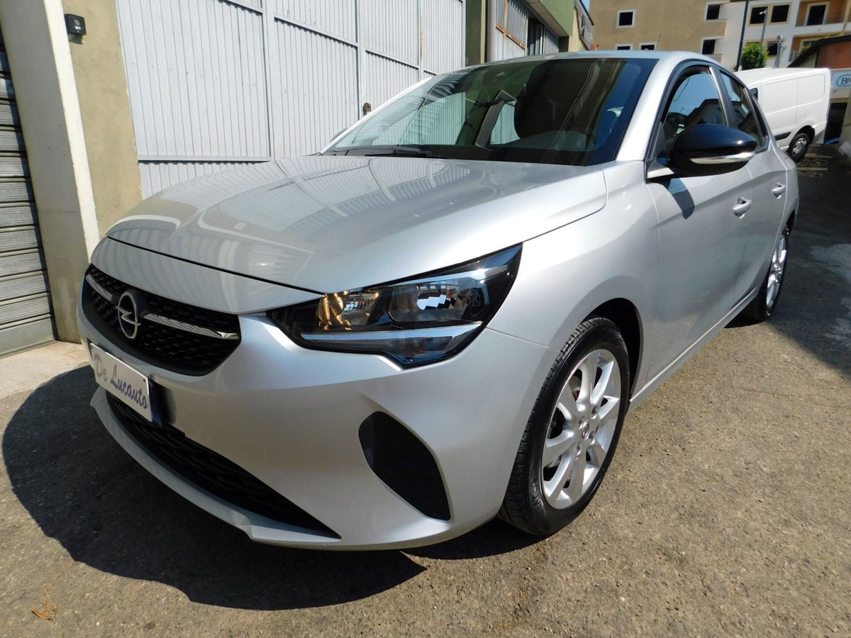 Opel Corsa 1.2 Edition (3)