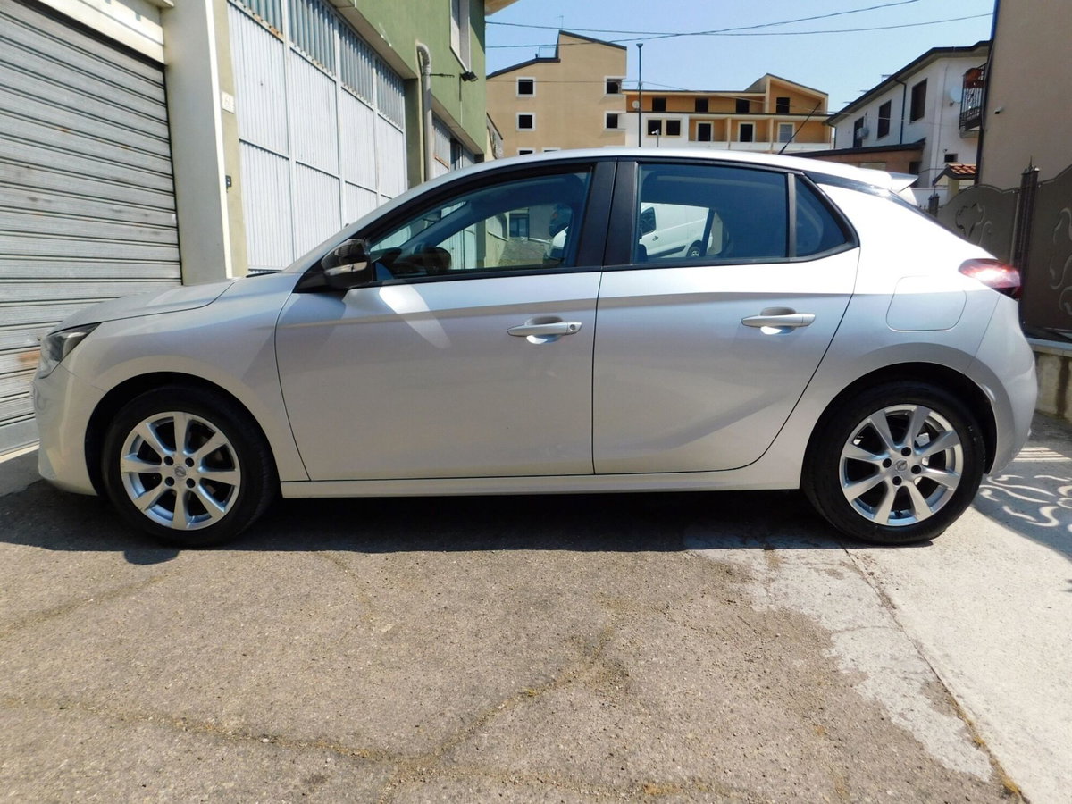 Opel Corsa 1.2 Edition (8)