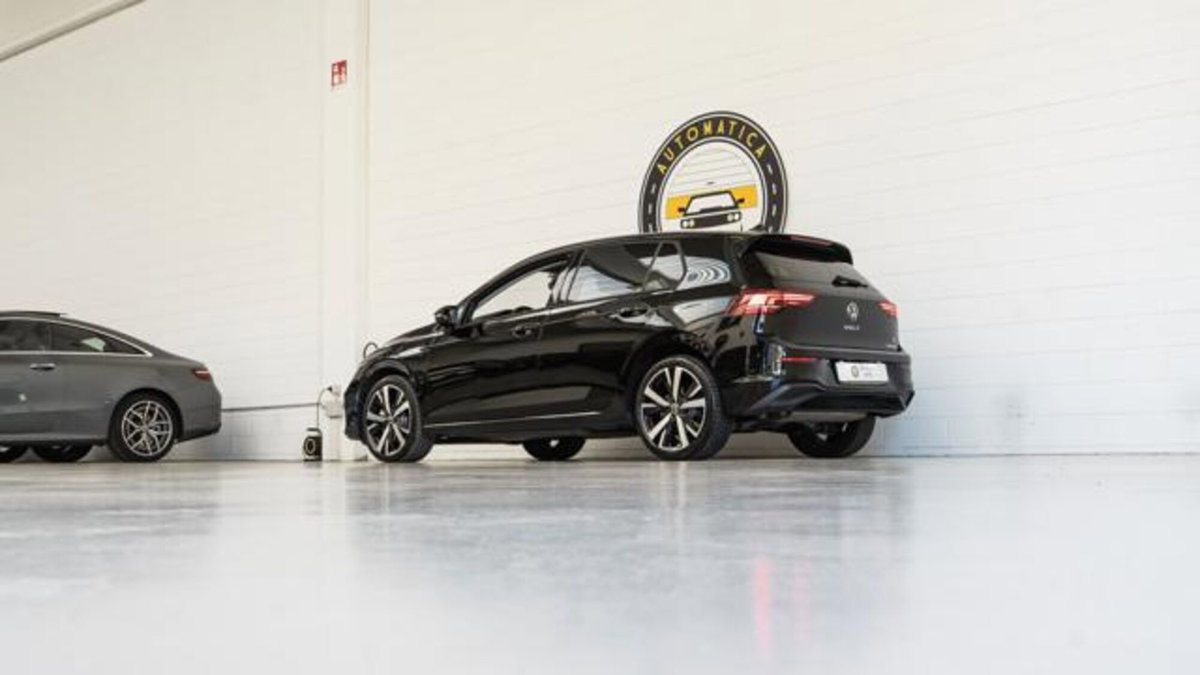 Volkswagen Golf 1.5 tsi ehybrid Edition 204cv dsg (19)