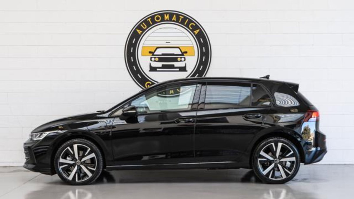 Volkswagen Golf 1.5 tsi ehybrid Edition 204cv dsg (2)