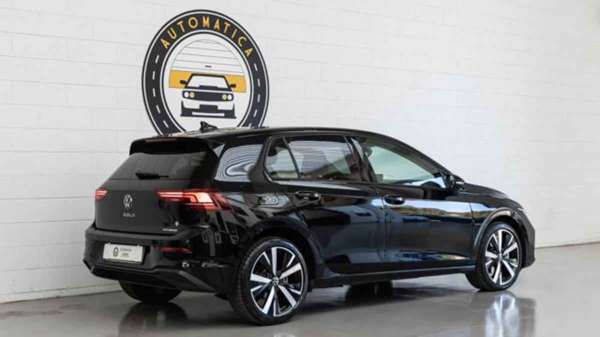 Volkswagen Golf 1.5 tsi ehybrid Edition 204cv dsg (5)