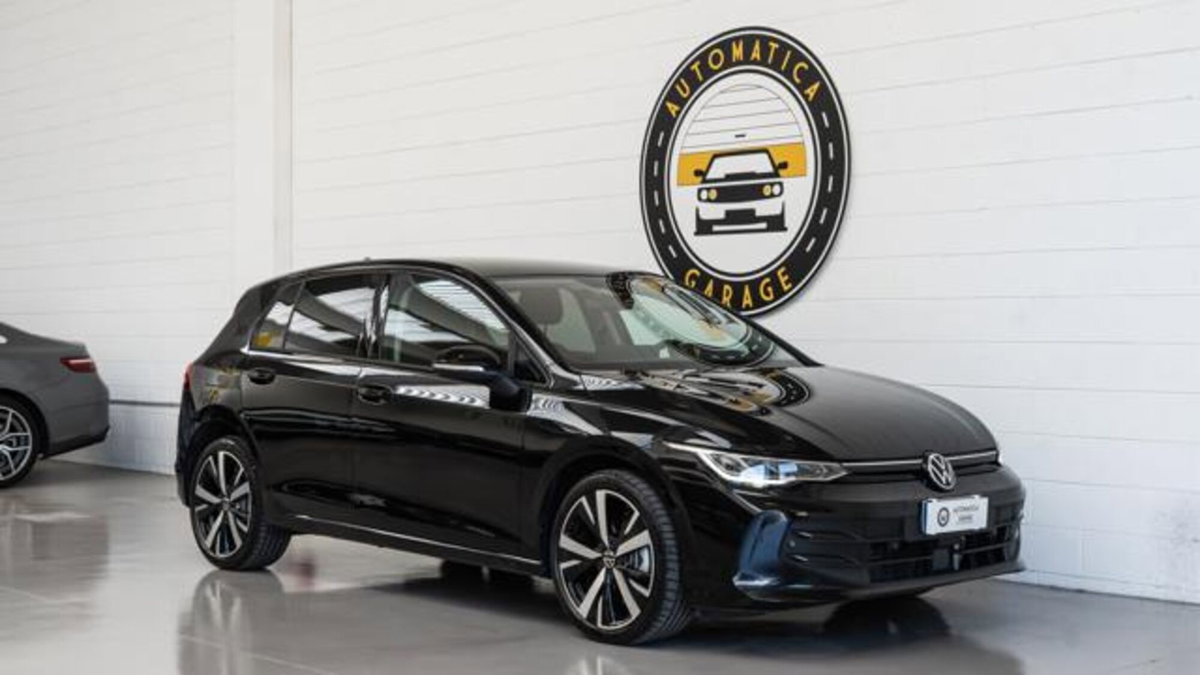 Volkswagen Golf 1.5 tsi ehybrid Edition 204cv dsg (7)