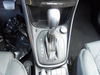 Ford Puma 1.0 EcoBoost Hybrid 125 CV S&S aut. Titanium Design (12)