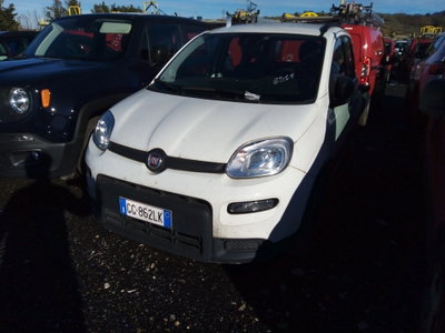 Fiat Panda 1.0 FireFly S&S Hybrid City Life (2)