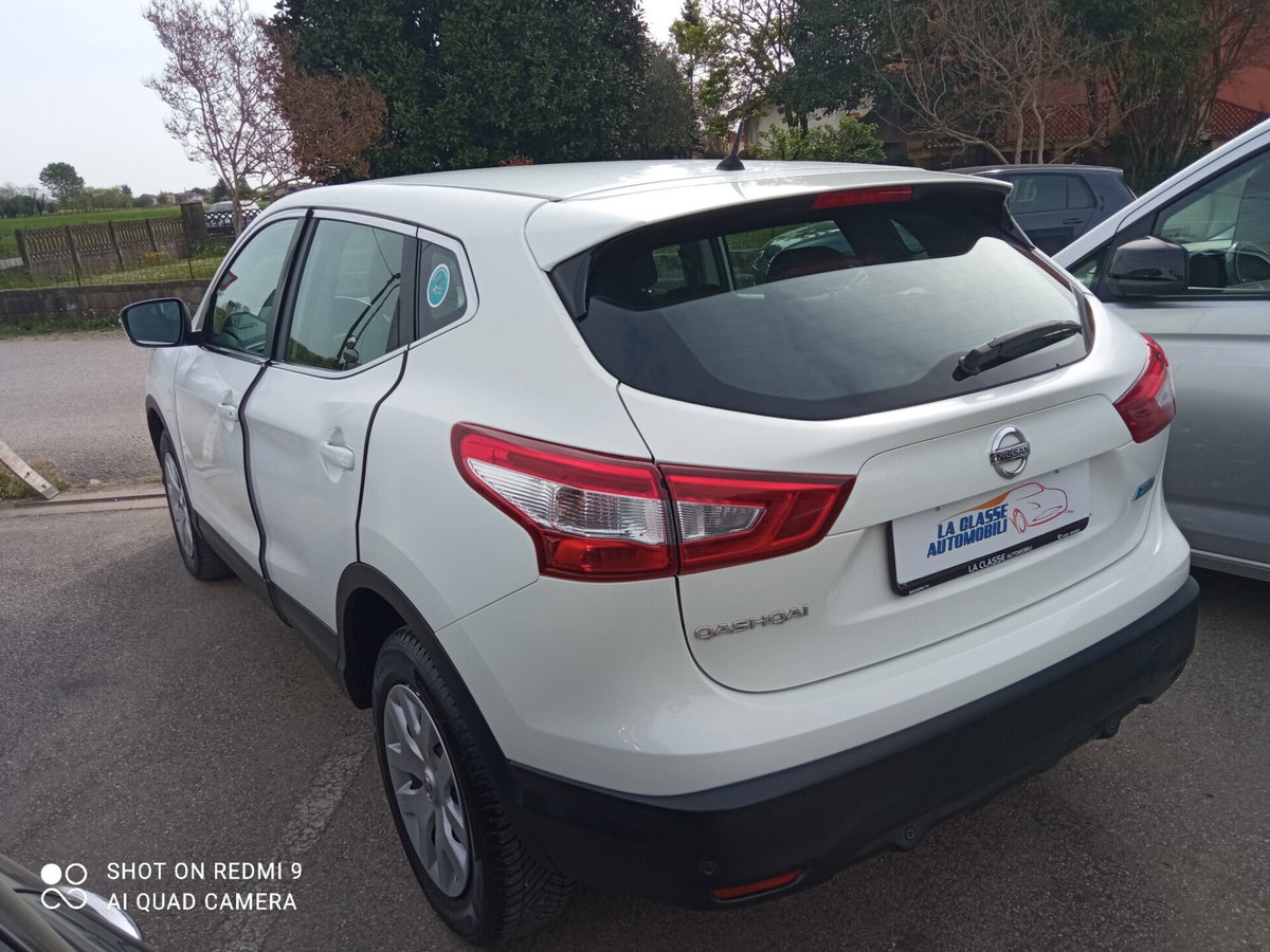 Nissan Qashqai 1.5 dCi DPF Tekna (10)