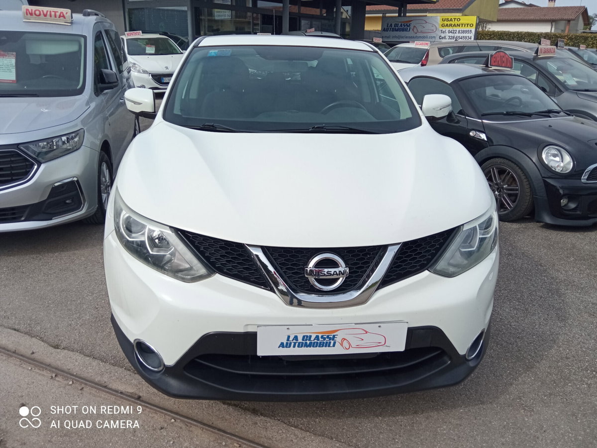 Nissan Qashqai 1.5 dCi DPF Tekna (4)