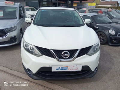 Nissan Qashqai 1.5 dCi DPF Tekna (4)