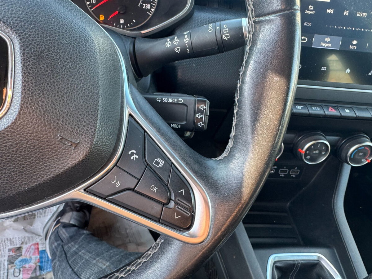 Renault Clio Blue dCi 85 CV 5 porte Intens (11)