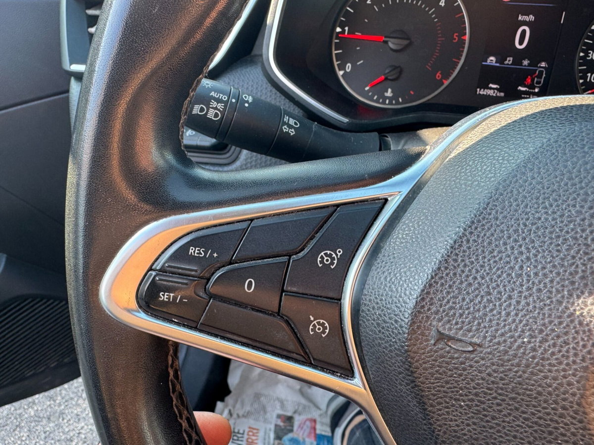 Renault Clio Blue dCi 85 CV 5 porte Intens (12)