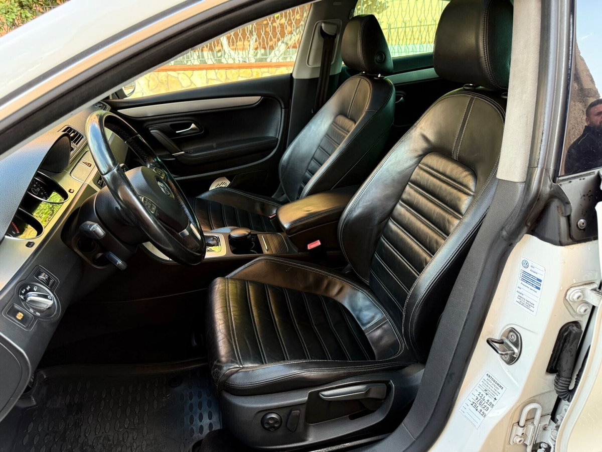 Volkswagen CC 2.0 TDI 140 CV BlueMotion Tech. (5)