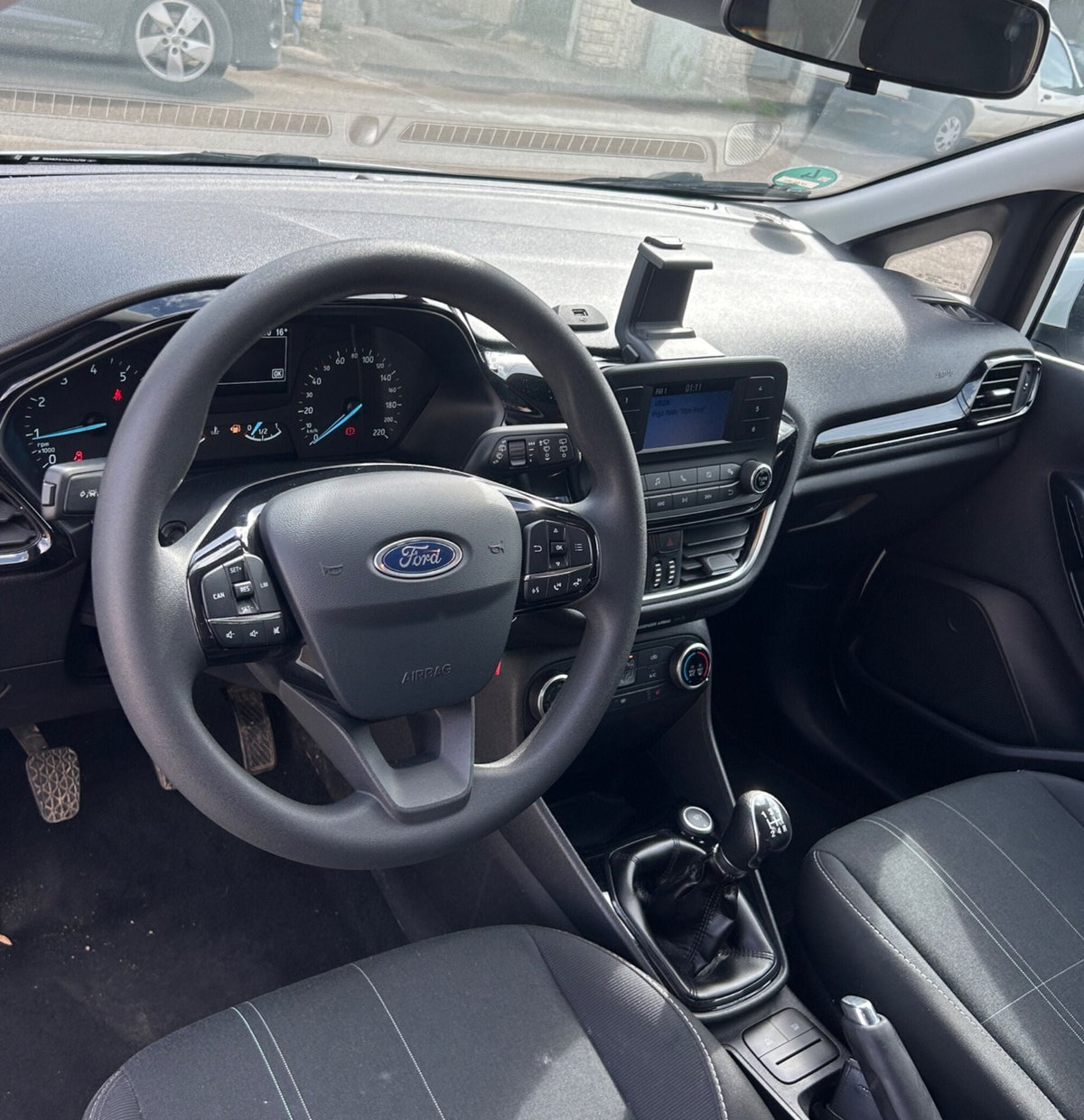 Ford Fiesta 1.1 5 porte Plus (10)