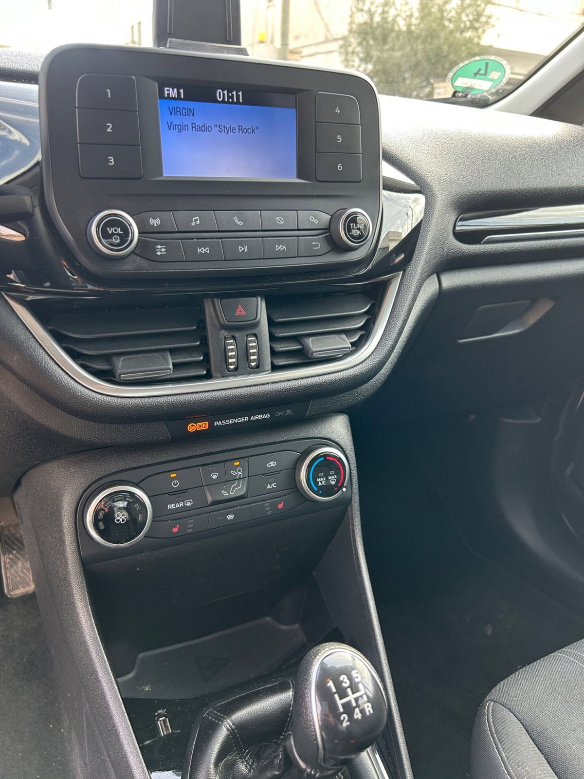 Ford Fiesta 1.1 5 porte Plus (13)