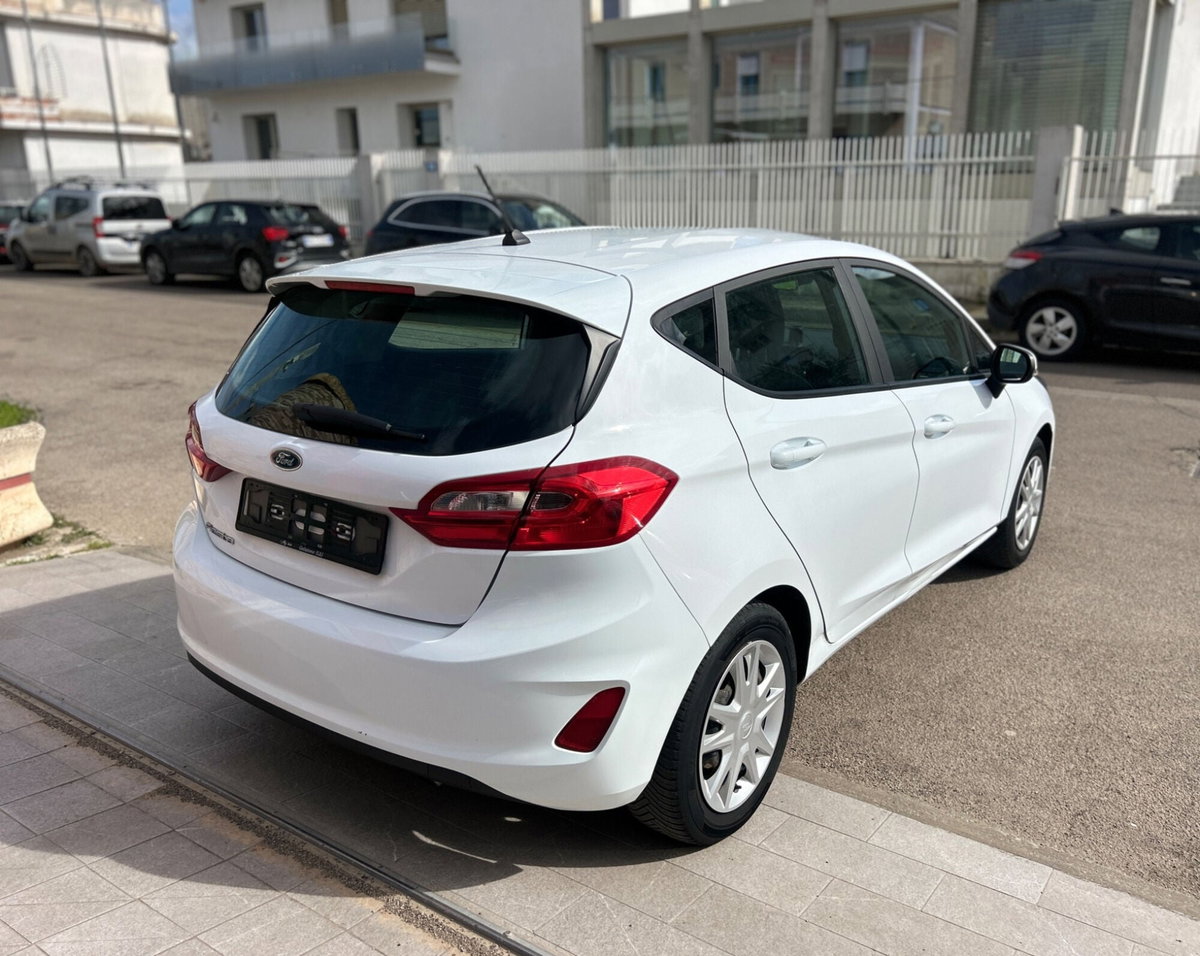 Ford Fiesta 1.1 5 porte Plus (3)