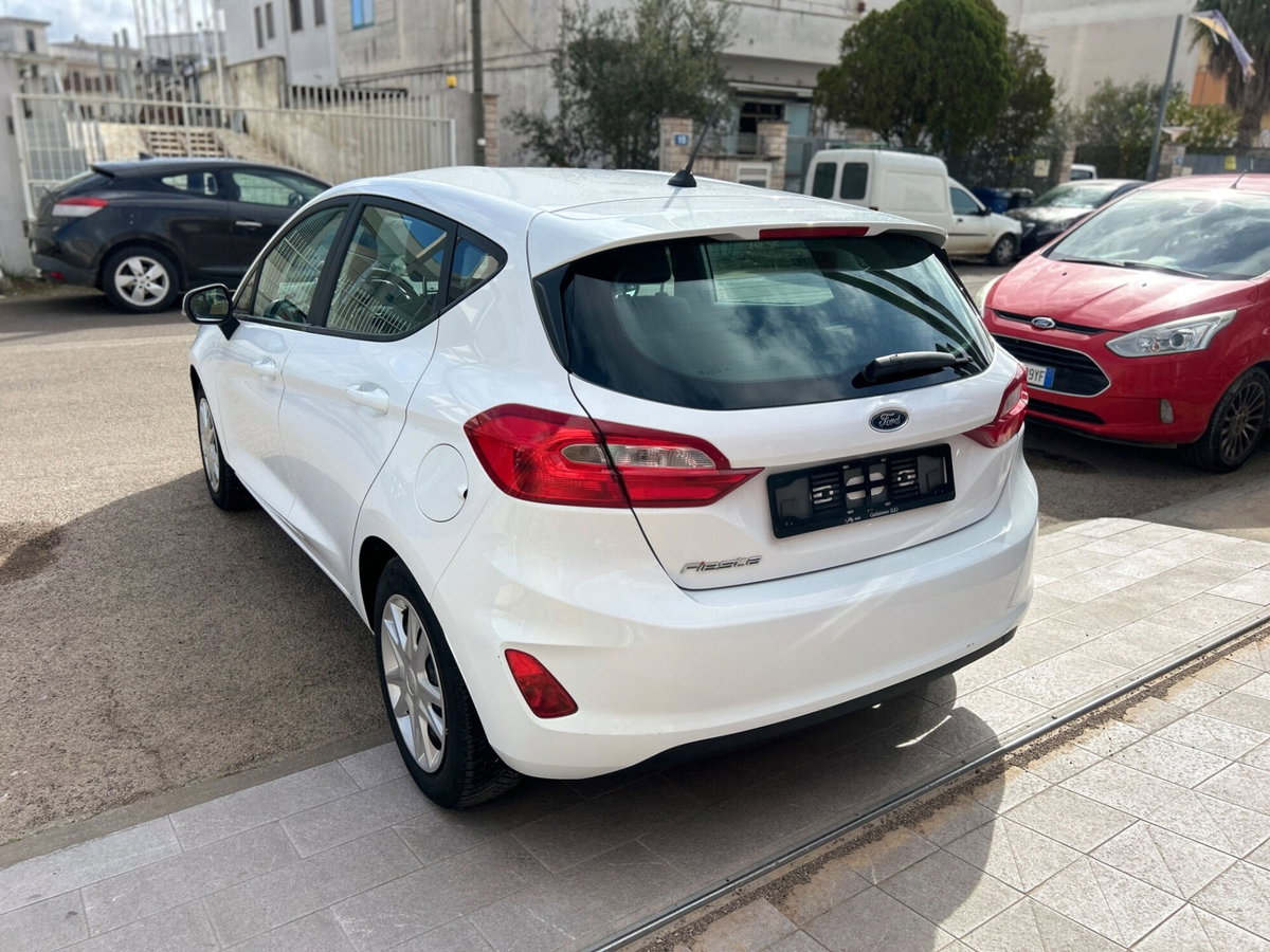 Ford Fiesta 1.1 5 porte Plus (4)