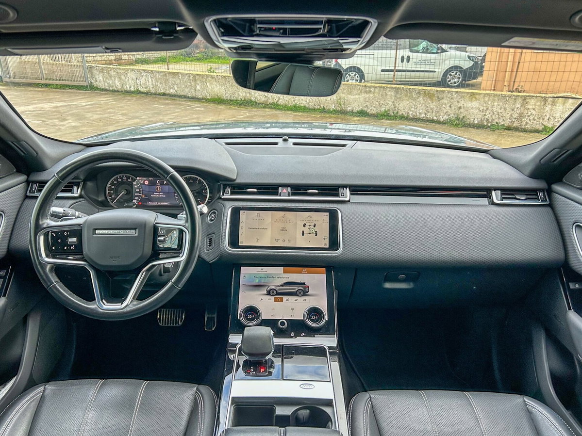Land Rover Range Rover Velar 2.0D I4 204 CV R-Dynamic HSE (8)