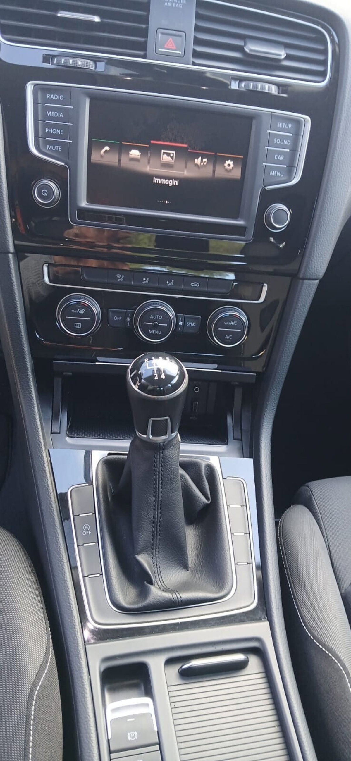 Volkswagen Golf 1.6 TDI 110 CV 5p. Highline BlueMotion Technology (10)