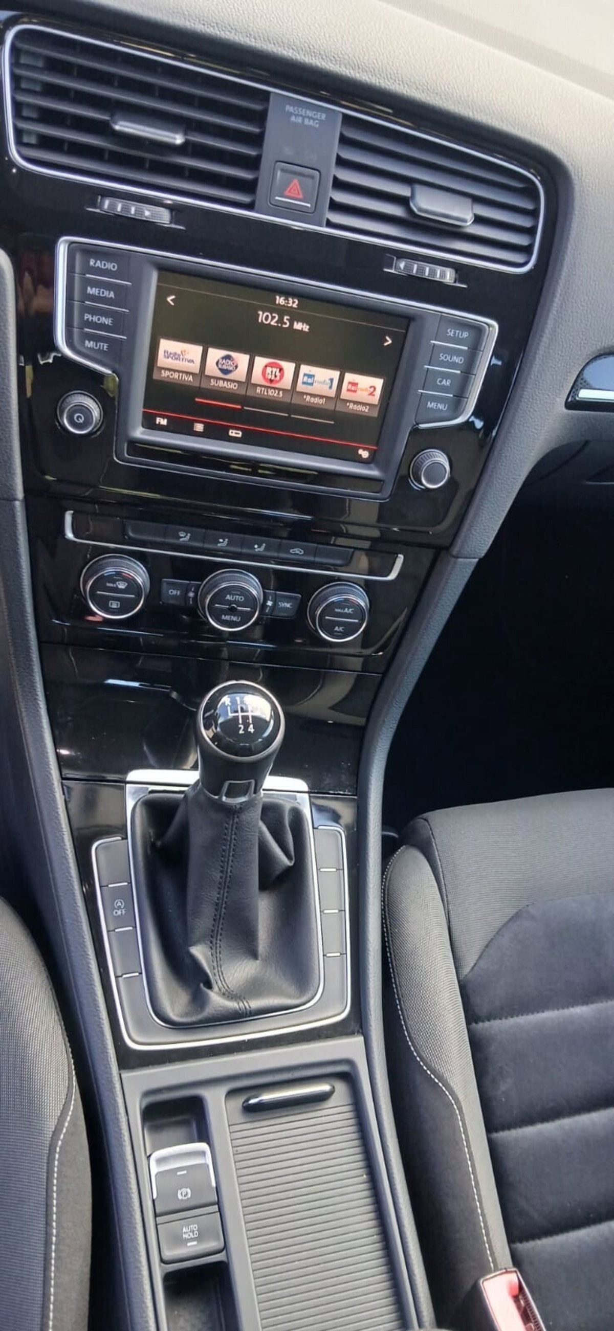 Volkswagen Golf 1.6 TDI 110 CV 5p. Highline BlueMotion Technology (11)