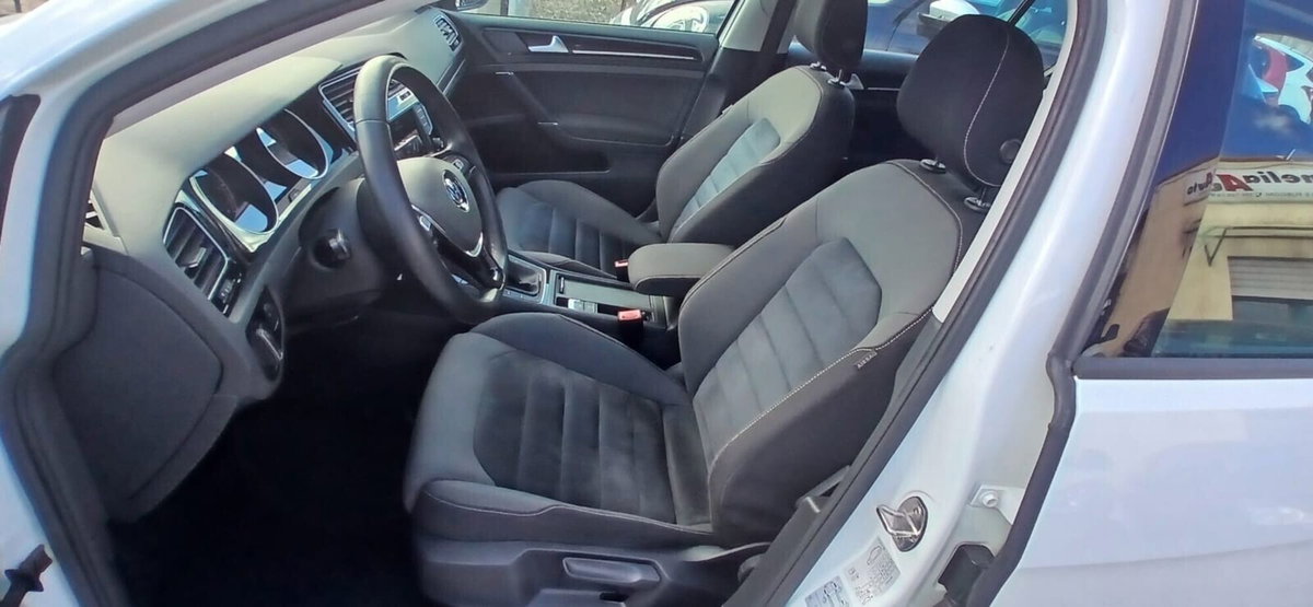 Volkswagen Golf 1.6 TDI 110 CV 5p. Highline BlueMotion Technology (14)