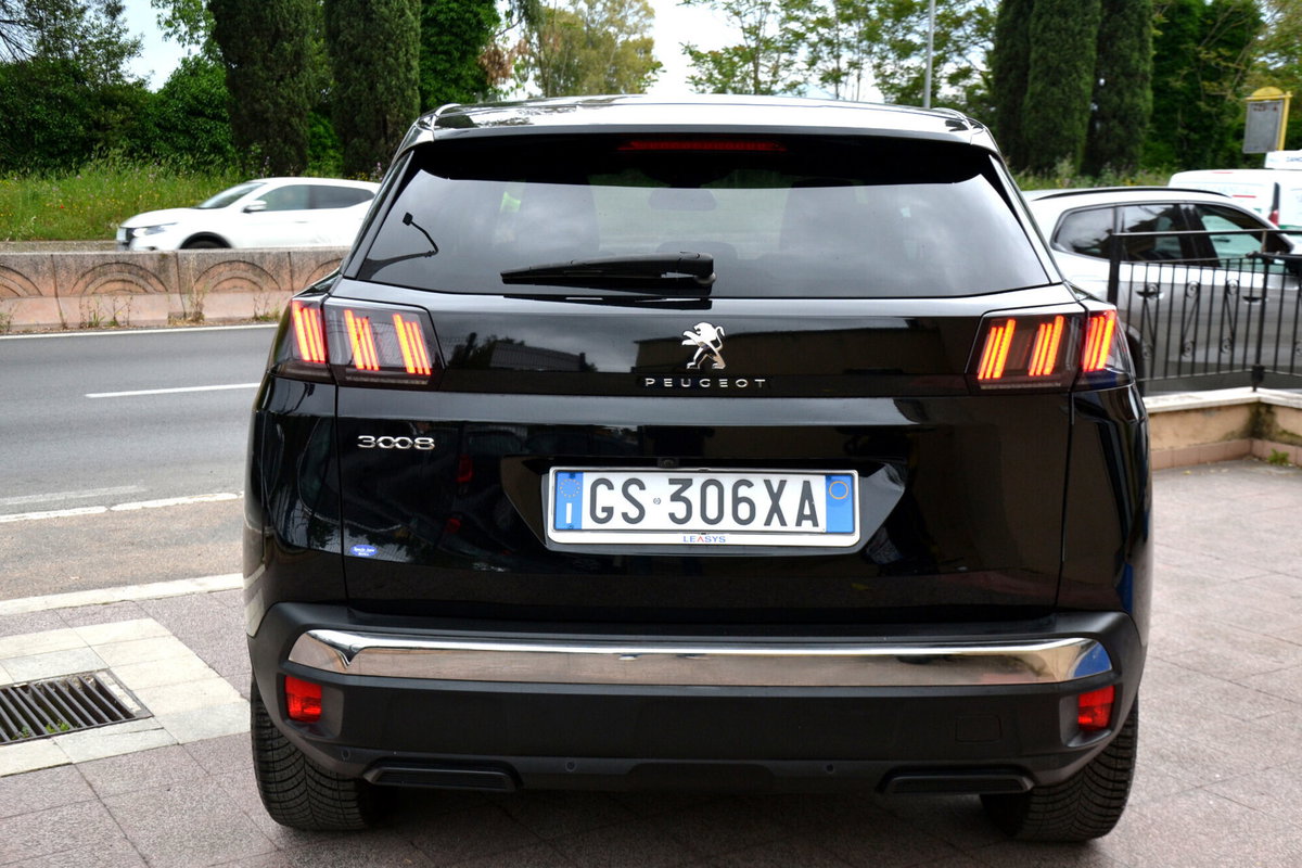 Peugeot 3008 BlueHDi 130 S&S EAT8 Allure Pack (14)