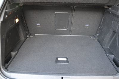 Peugeot 3008 BlueHDi 130 S&S EAT8 Allure Pack (17)