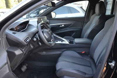 Peugeot 3008 BlueHDi 130 S&S EAT8 Allure Pack (18)