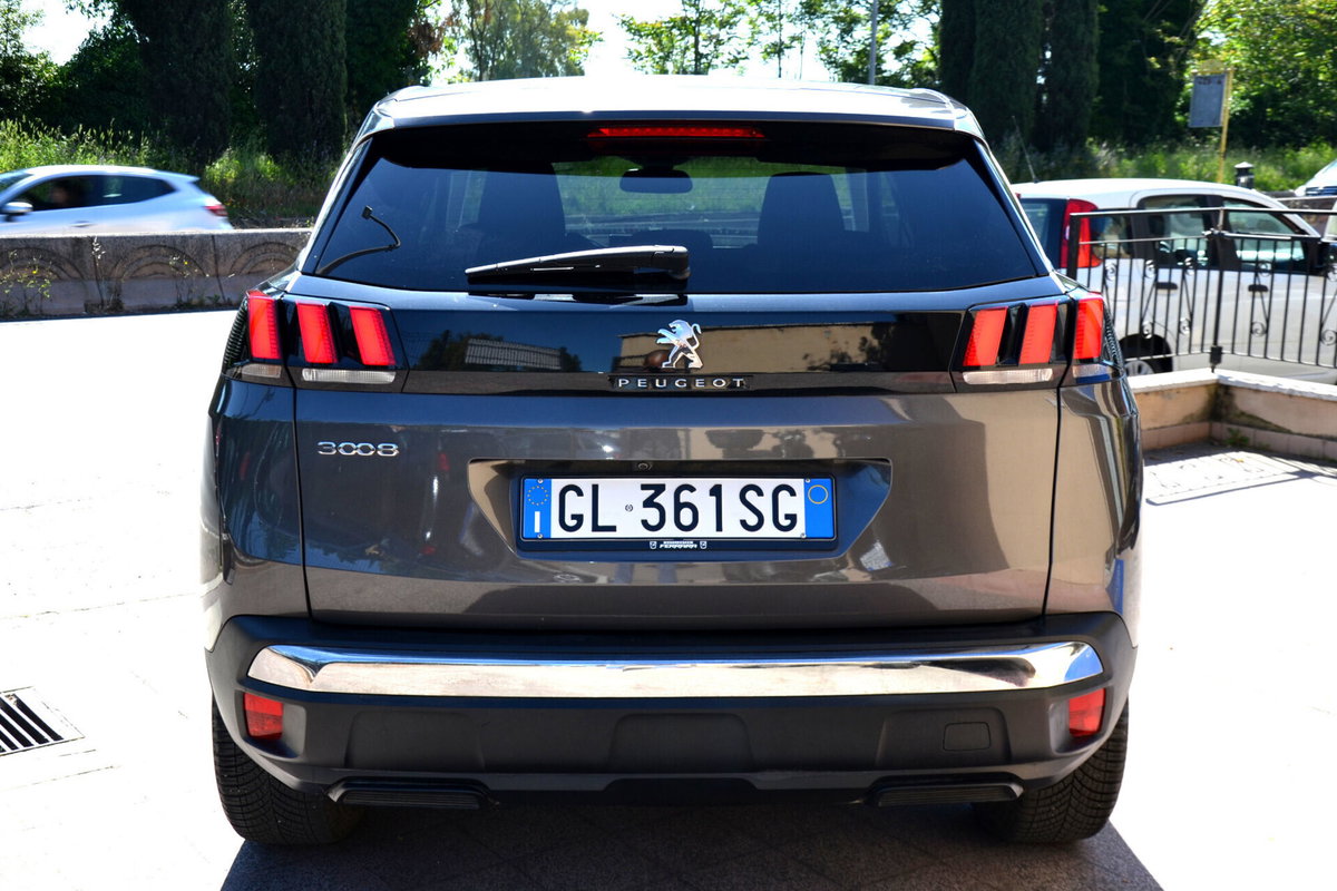 Peugeot 3008 BlueHDi 130 S&S Allure (14)