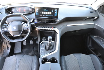 Peugeot 3008 BlueHDi 130 S&S Allure (7)
