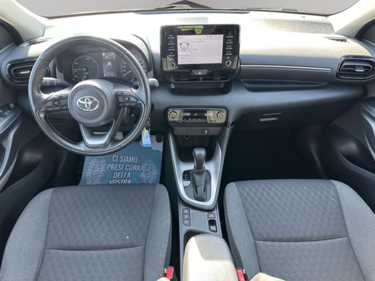 Toyota Yaris 1.5 Hybrid 5 porte Energy (14)