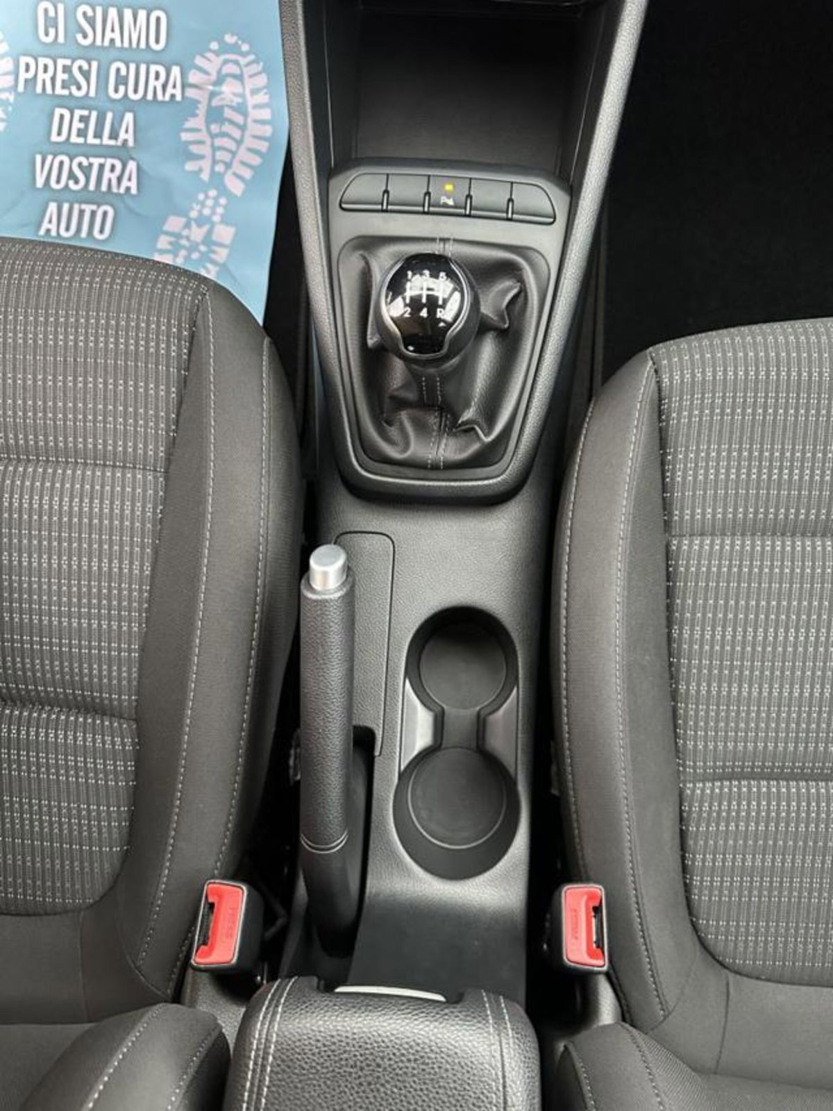 Kia Stonic 1.2 DPI Style (12)