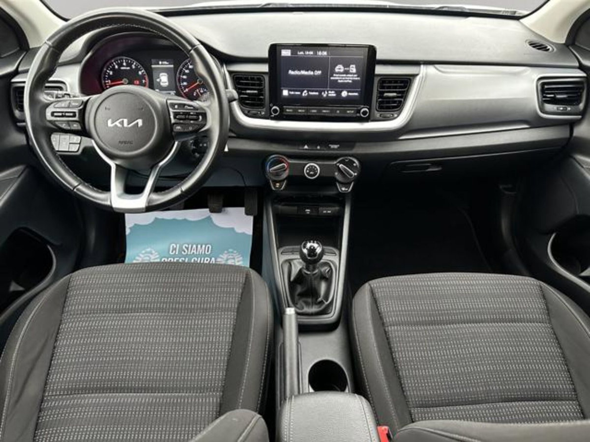 Kia Stonic 1.2 DPI Style (14)