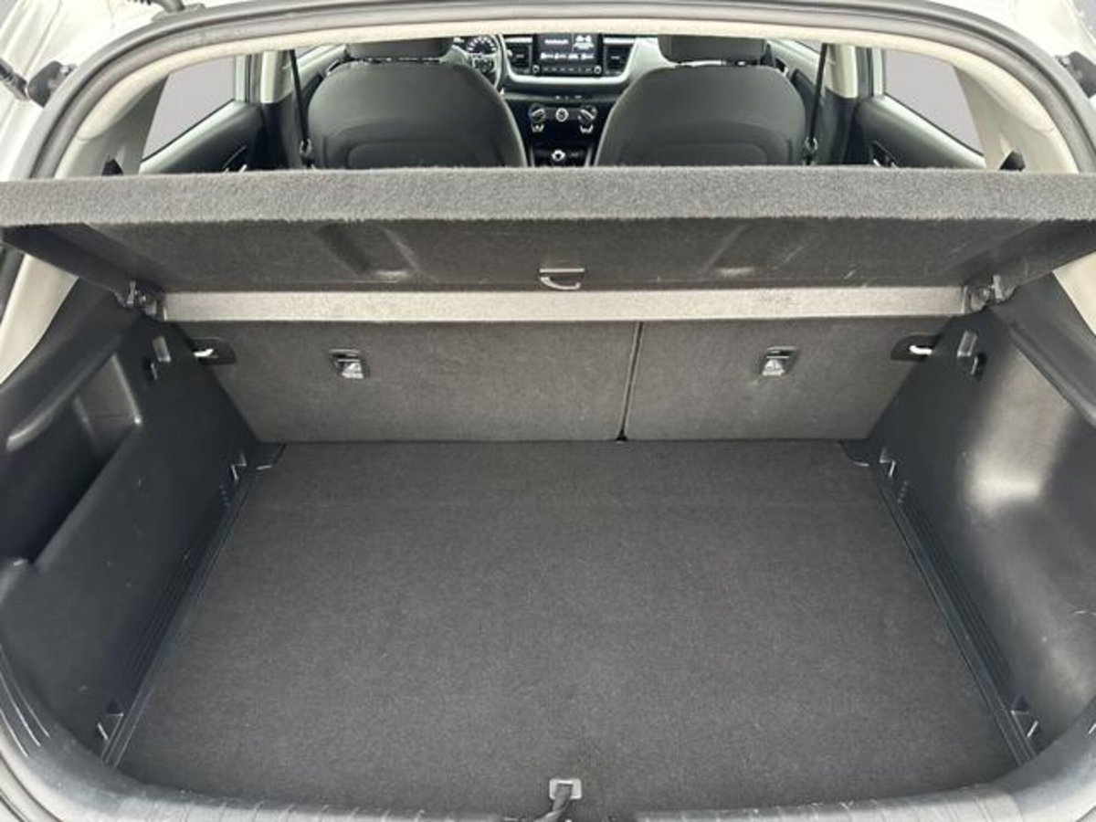 Kia Stonic 1.2 DPI Style (15)