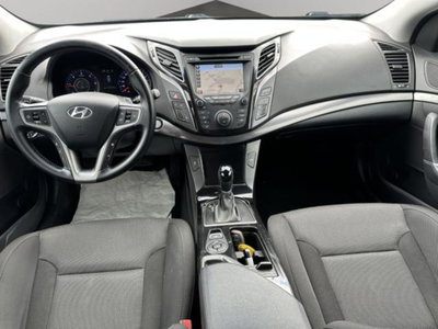 Hyundai i40 Station Wagon 1.7 CRDi 141 CV 7DCT Style (13)