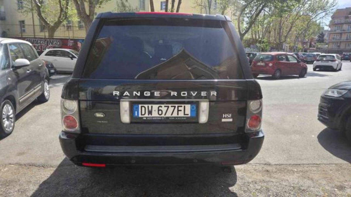 Land Rover Range Rover 3.6 TDV8 HSE (6)