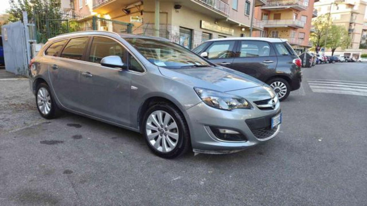 Opel Astra Station Wagon 1.4 Turbo 140CV Sports aut. Cosmo (3)