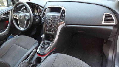 Opel Astra Station Wagon 1.4 Turbo 140CV Sports aut. Cosmo (9)