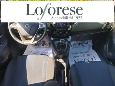 Lancia Ypsilon 1.2 69 CV 5 porte Gold (12)