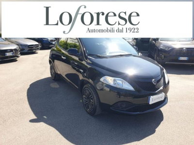 Lancia Ypsilon 1.2 69 CV 5 porte Gold (2)