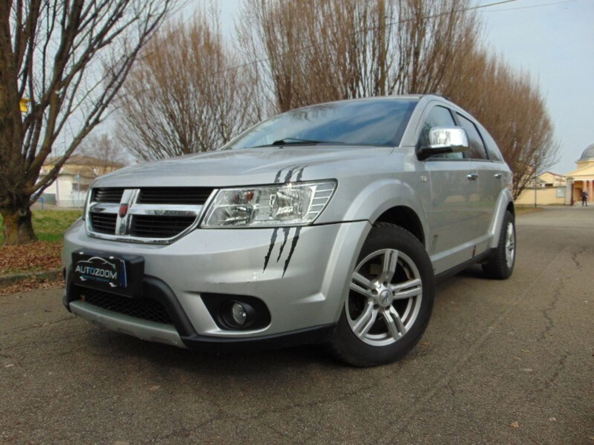 Fiat Freemont 2.0 Mjt 170 CV 4x4 Automatica Lounge (2)