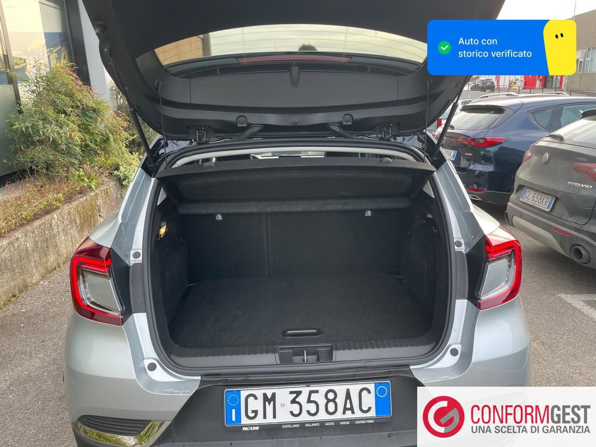 Renault Captur Full Hybrid E-Tech 145 CV Techno Fast Track (10)