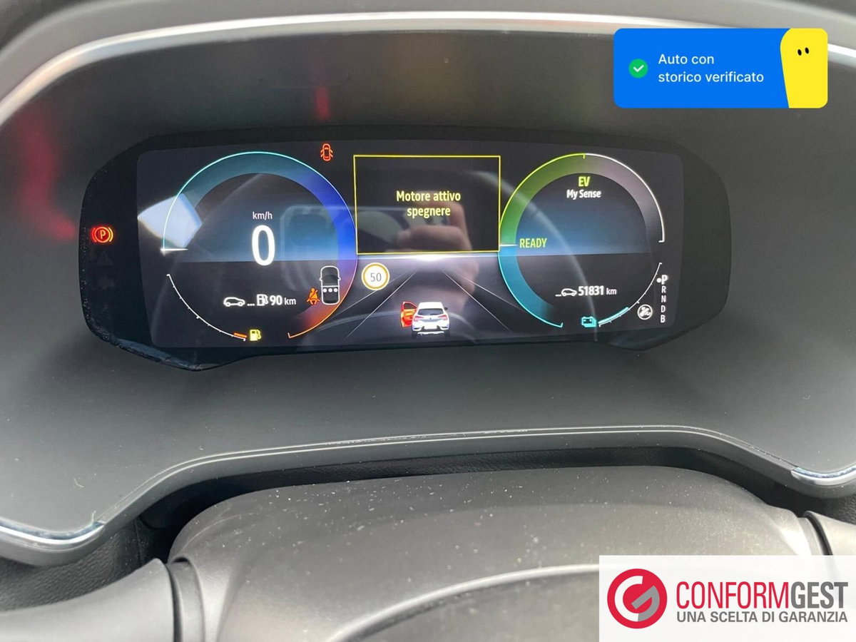 Renault Captur Full Hybrid E-Tech 145 CV Techno Fast Track (14)